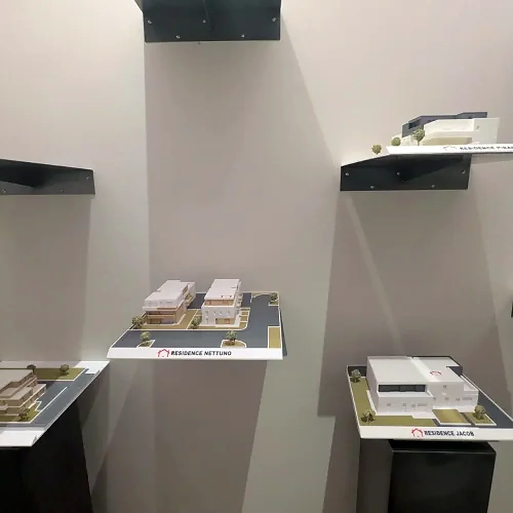 Allestimento espositivo con modelli in scala